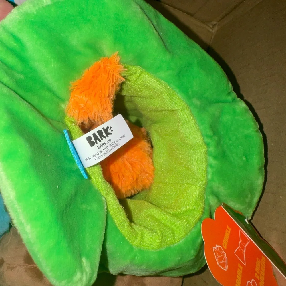 Bark Box St Pups Lucky Hat M-L Dog wearable Dog toy NEW  St Patrick’s Day